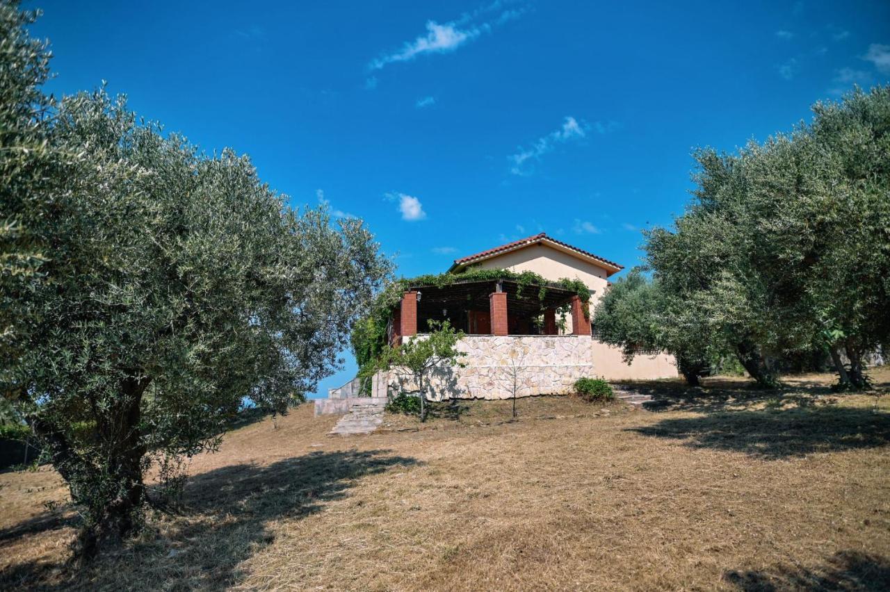 Villa Aiolos Alexandroupoli Bagian luar foto