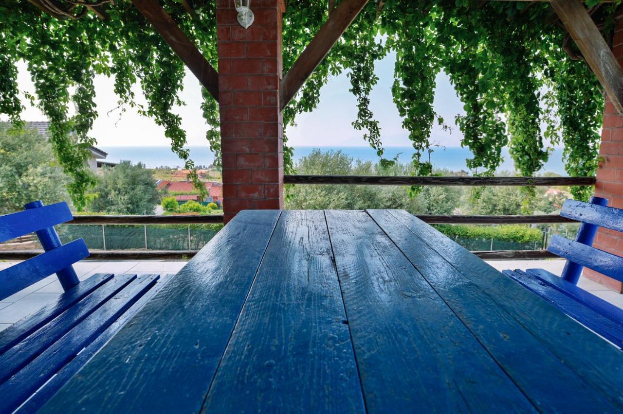 Villa Aiolos Alexandroupoli Bagian luar foto