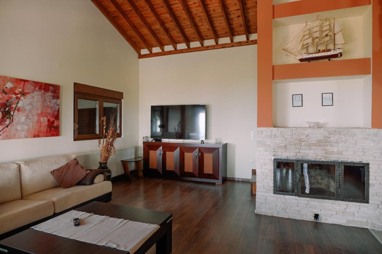Villa Aiolos Alexandroupoli Bagian luar foto
